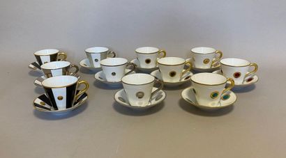 null BERNARDAUD, 11 tasses et sous-tasse en porcelaine modèle Ithaque (quatre - couleurs...