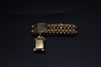 null Bracelet en or jaune (750) à deux rangs, avec une médaillon porte-photo sur...