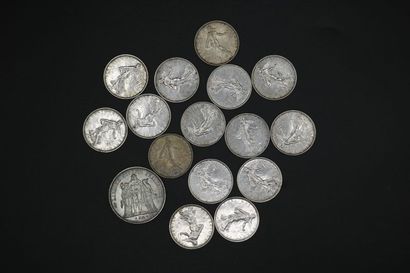null Ensemble de pièces en argent : 5 Francs (x15) et 10 francs 1970 (x1). 205 g