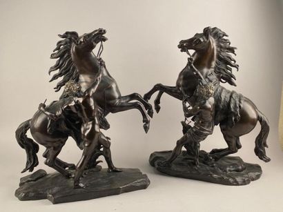 null COUSTOU Guillaume (1677-1746) d'après - Les Chevaux de Marly - Deux sujets en...