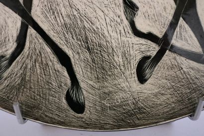 null Georges ORIOT (1928), plat à décor de cheval en céramique émaillée, signé. Ø....