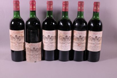 null 6 blles Ch. DUPLESSY Premières Côtes de Bordeaux 1982 mi-épaule, 1 étiquette...
