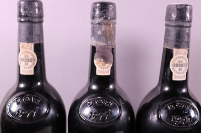 null 5 blles DOW'S Vintage Port 1977 haute épaule