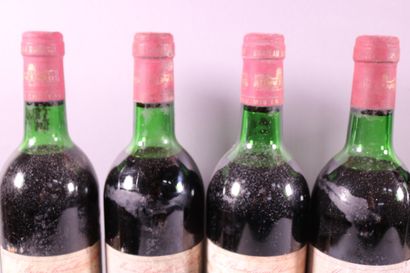 null 7 blles Ch. DUPLESSY Premières Côtes de Bordeaux 1981 4 haute épaule, 2 mi-épaule,...