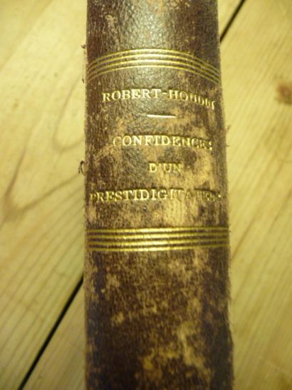 null Confidences d'un prestidigitateur Robert-Houdin -Tome 1- 1ère Edition -1859-

Dos...