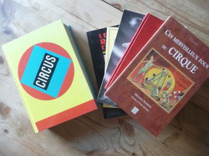 null Lot de 6 livres

dont :

Circus

Le Cirque Russe en France

Ces merveilleux...