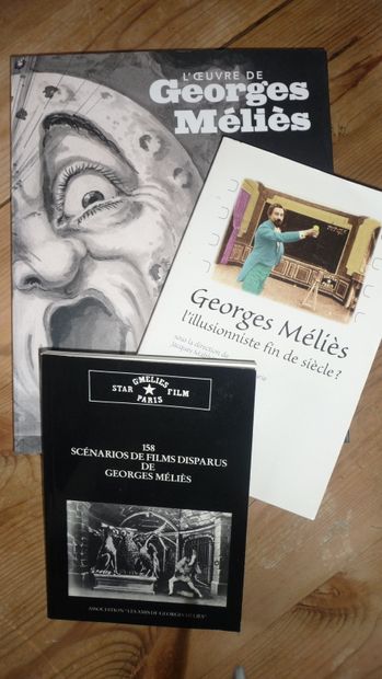 null Lot de 3 livres concernant l'étonnante histoire de Georges Méliès dont :

158...