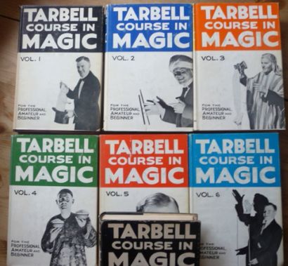 null Course in Magic Tarbell couverture rigide pour chaque livre.Plus de 80 leçons...