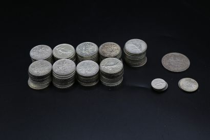 null Ensemble de pièces en argent : 88 pièces de 5 francs Semeuse, une pièce de 5...