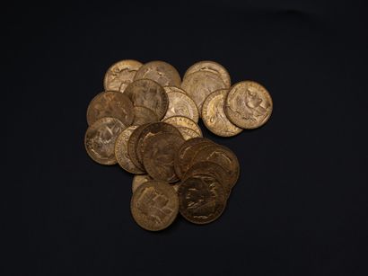 null Vingt-cinq pièces de 20 francs or - 161.43 g