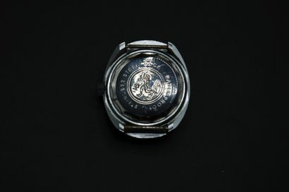 null Deux montres : 

ESPERANTO, boitier de montre acier - Ø. 40 mm 

KELTON, boitier...