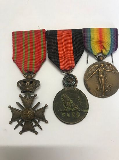 null FOREIGN ORDERS AND MEDALS :

BELGIUM : 3 :

- Croix de Guerre 1914/1918

- Yser...