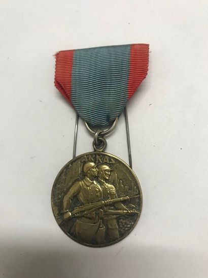 null 1914 - 1918 :

Médaille d'Arras
