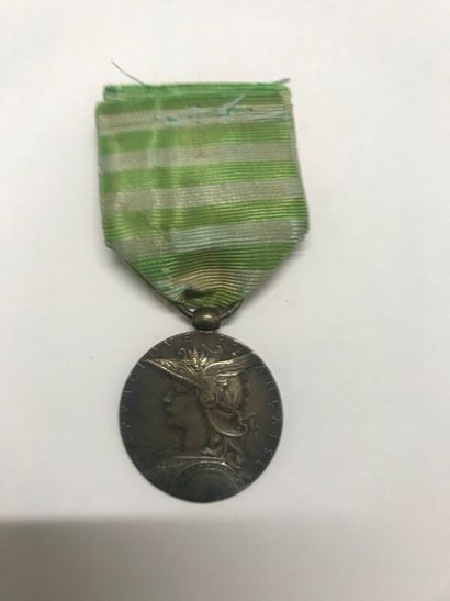 null FRANCE :

Médaille Campagne de Madagascar 1895