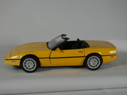 null 1985 corvette c4 - brand Franklin Mint Precision Models - scale 1/24