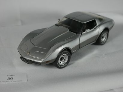 null 1978 Chevrolet corvette C3 - Franklin Mint Precision Models - scale 1/24