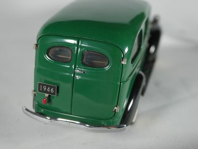 null 1946 Chevrolet suburban - Franklin Mint Precision Models - scale 1/24