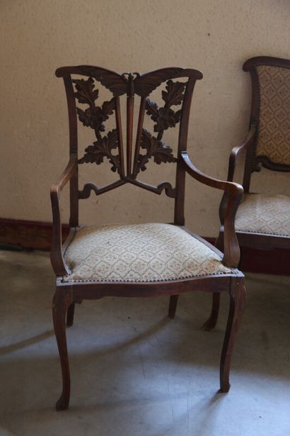 null Canapé et paire de fauteuils Art Nouveau - (accidents et manques)