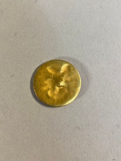 null Médaille à profil Louis XVI en or jaune gravée par DUMARES 2,93 g