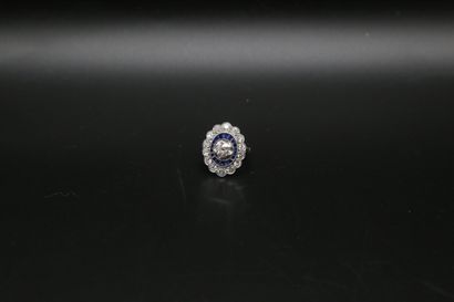 null Bague en platine (950) orné d'un diamant rond taille ancienne d'environ 0.5...