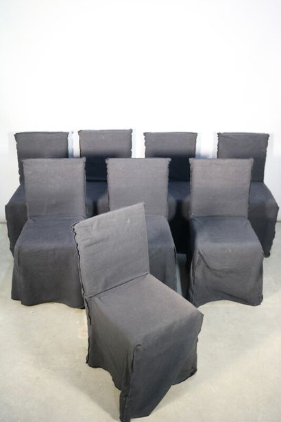 null GERVASONI

Suite de huit chaises modèle "Ghost 23", structure en bois, tissus...