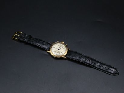 null BREITLING Premier, Référence 777 - Vers 1940-1944

Montre chronographe en or...