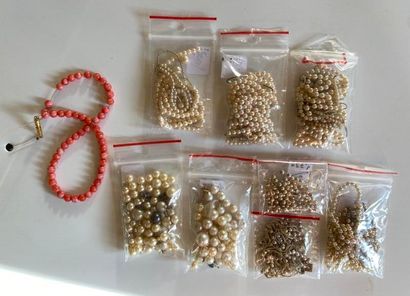 null Ensemble de colliers de perles de différents calibres et qualité - à renfiler...
