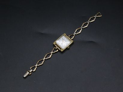 null OMEGA montre bracelet de femme en acier

on joint Paco Rabanne, montre bracelet...