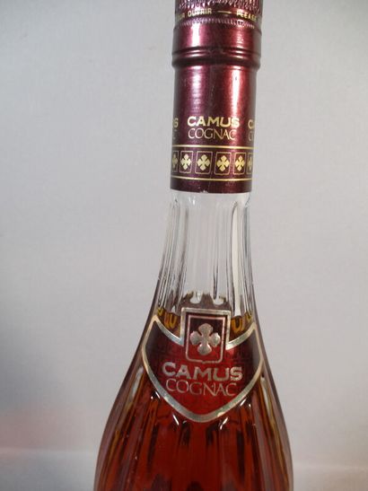 null 1 blle de 70cl CAMUS Cognac Grand VSOP 40 °