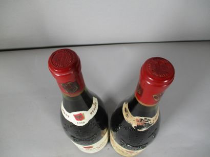 null 2 blles Ch. MONT-REDON Chateauneuf-du-Pape -1 1988 et 1 millésime illisible...