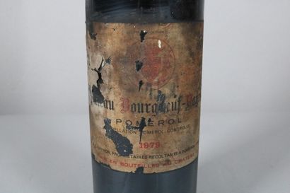 null 1 blle Ch. BOURGNEUF VAYRON Pomerol 1979 - bas goulot, étiquette sale