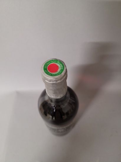 null 1 blle CLOS UROULAT Jurançon 1975 - Mi-épaule, étiquette en bon état