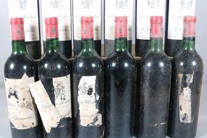 null 12bllesCh. MONTROSE9 haute épaule et 3 sans étiquettesSaint-Estèphe1974