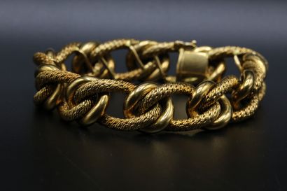 null Georges LENFANT, Bracelet in yellow gold 750 thousandths with twenty links alternated...