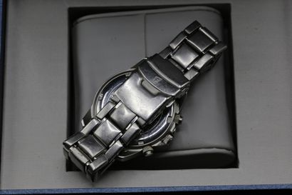 null FESTINA

montre bracelet acier - boitier rayé

dans sa boite