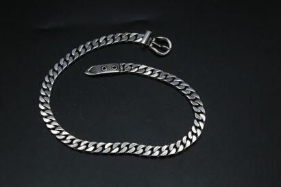 null Hermes

Necklace "Belt" in silver 925 thousandths, 

85.77 g / L. 43.5 cm