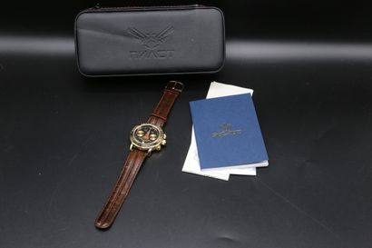null POLJOT

montre bracelet acier doré

chronographe

1945-1995

bracelet cuir

en...