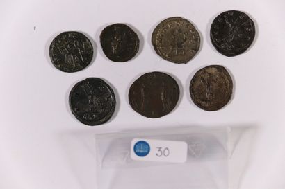 null Set of 7 Antoninians of billon and small bronzes of Volusian, Probus (4 ex.),...