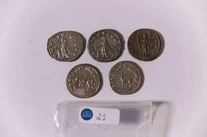 null Philip I (244-249),

Antoninians, 5 copies

TTB+/ Sup