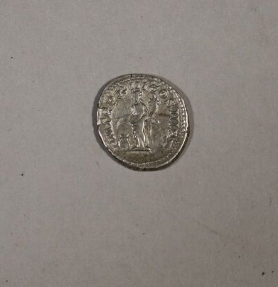 null Septimius Severus (193-211). Denarius Ag. 3,65g. S 6336v. TTB+ 

TTB+
