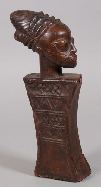 null Omolangidi" fertility doll in hardwood with dark patina, with a trapezoidal...