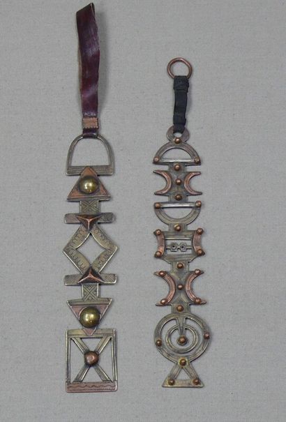 null Two keys of veil "Asru N Swul" out of iron, copper and brass cut, incised of...