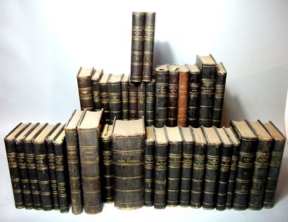 null 40 [Droit/André Ferradou]. Set of 37 law volumes bound in identical style, eggplant...