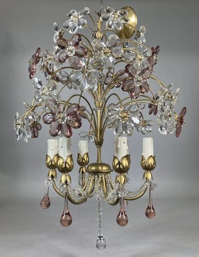 null Chandelier in the taste of the Charles house, decorated with crystal flowers...