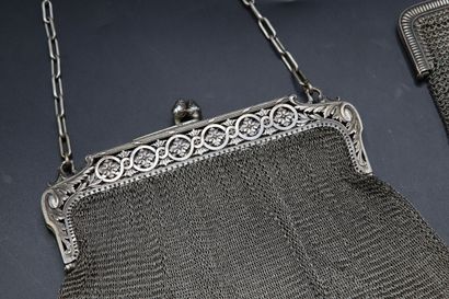 null Bag and three silver purses - 372 g