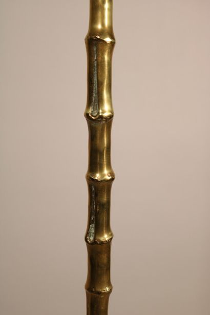 null MAISON BAGUES - Floor lamp with articulated arm in gilded bronze with a golden...