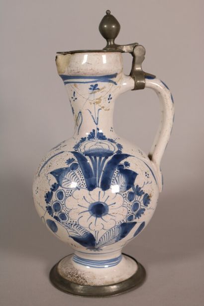 null GERMANY - Bayreuth

Earthenware pitcher decorated with blue monochrome of a...