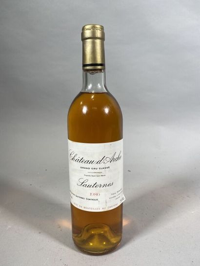 null 1 blle Ch. D'Arche, Sauternes, 1986, high shoulder, label slightly removed on...