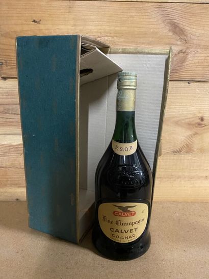null 1 Mag. Cognac Calvet, fine champagne in its case 