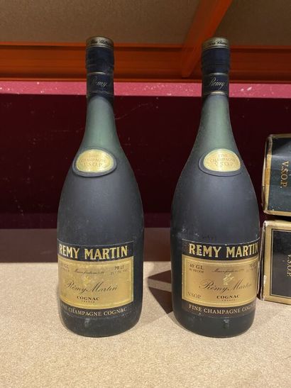 null 2 blles Cognac REMY MARTIN VSOP (en boite), 70 cl BN